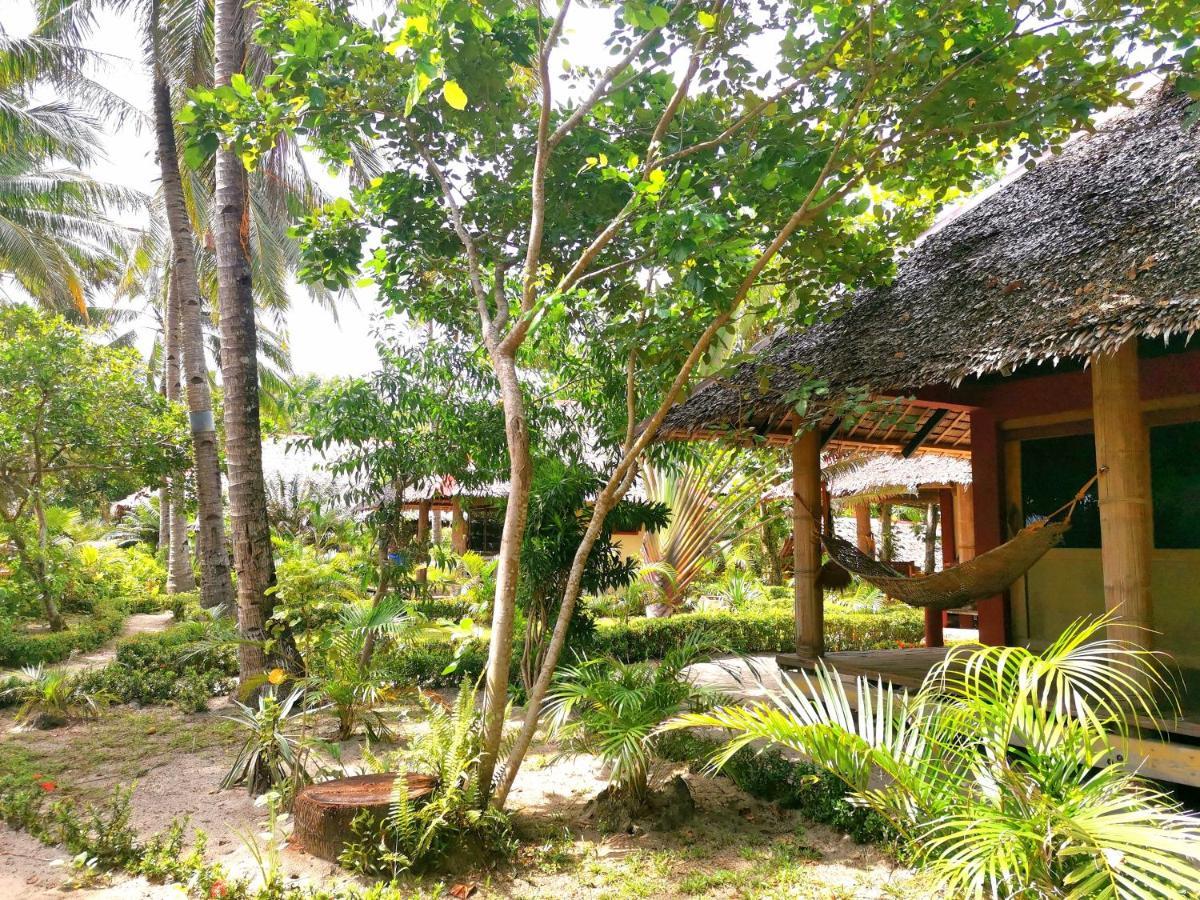 Sulu Sunset Beach Resort Nauhang Exterior foto