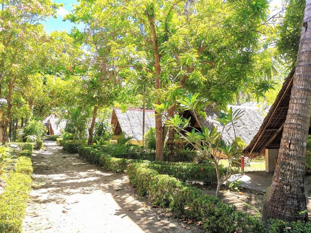 Sulu Sunset Beach Resort Nauhang Exterior foto