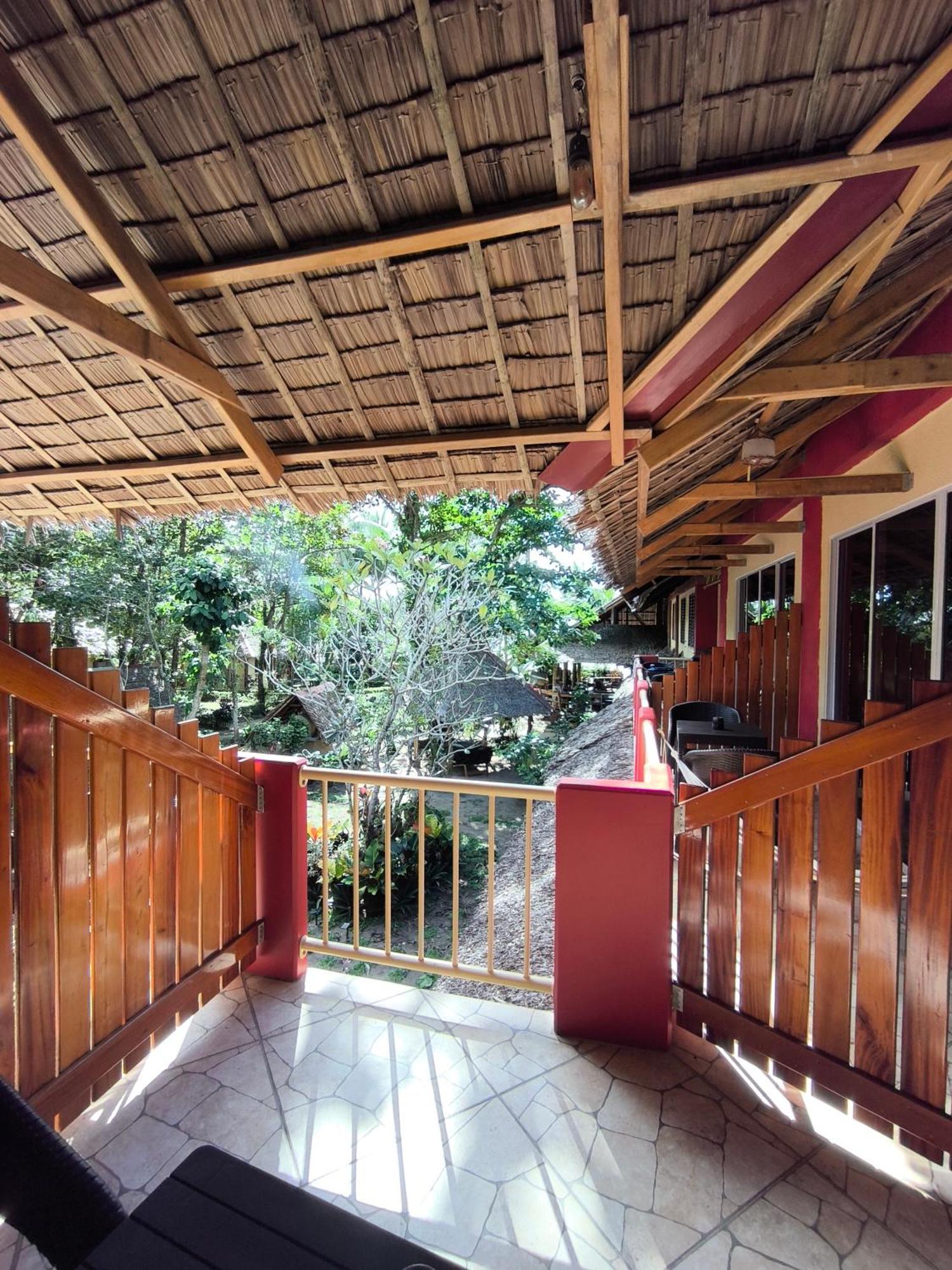 Sulu Sunset Beach Resort Nauhang Exterior foto